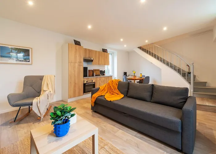 Lakaz - Maison - Jardin - Wifi * Laval (Mayenne)